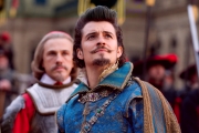 Die drei Musketiere (2011) (3D): Christoph Waltz (Kardinal Richelieu), Orlando Bloom (Herzog von Buckingham)